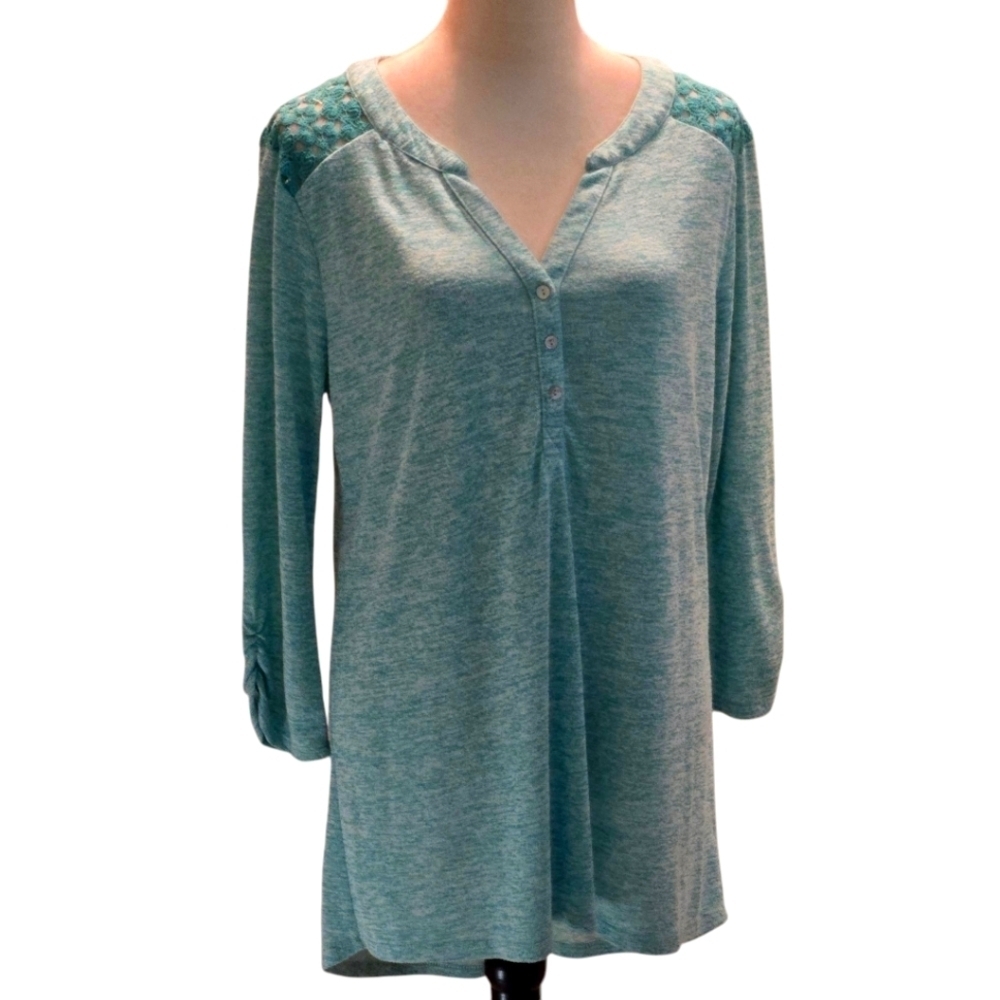 No Boundaries Mint Lace Top Women’s XXL Hi-Lo Hem 3/4 Sleeve + Infinity Scarf